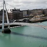 Apartment Escale Quai George V Avec Terrasse Et Parking Semi Privatif *
