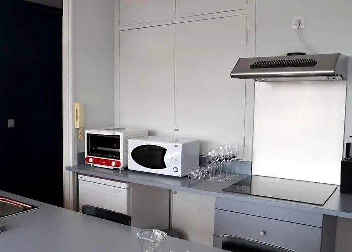 Escale Quai George V